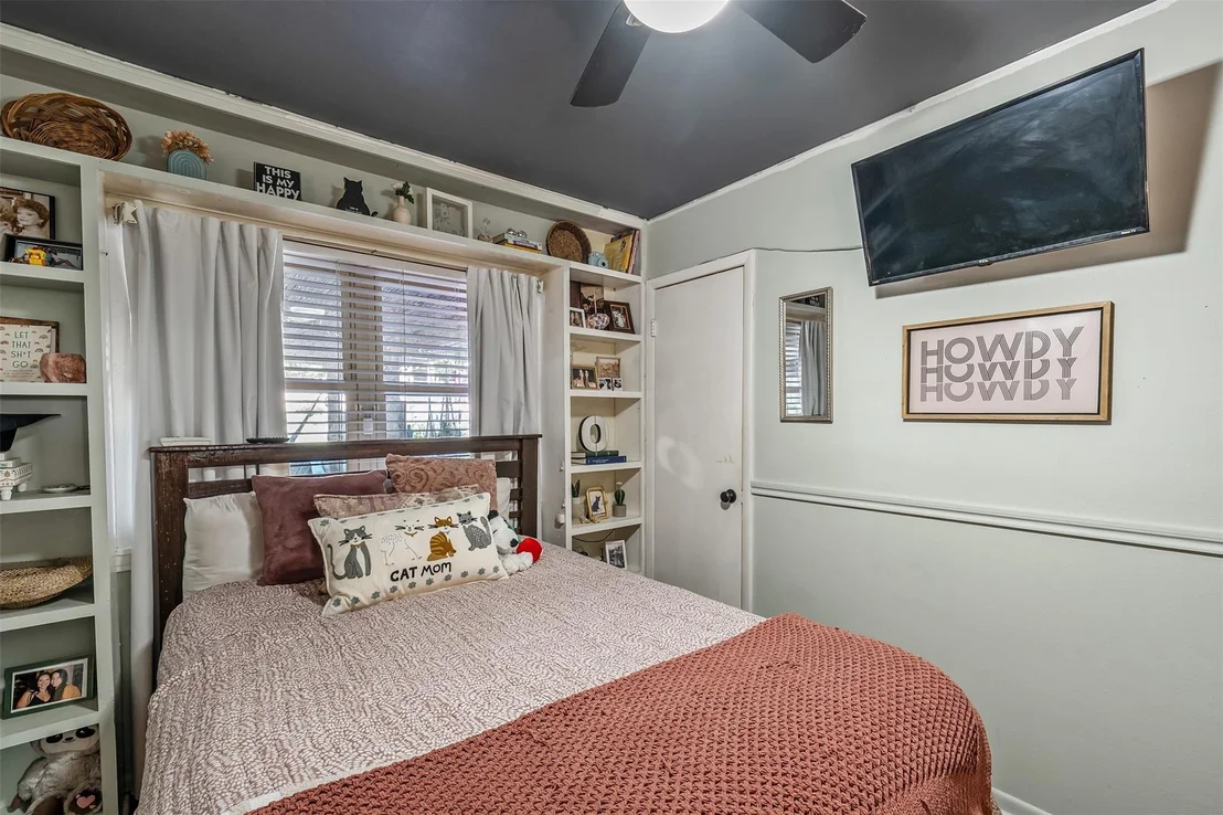 Photo of 3020 Meadowlark