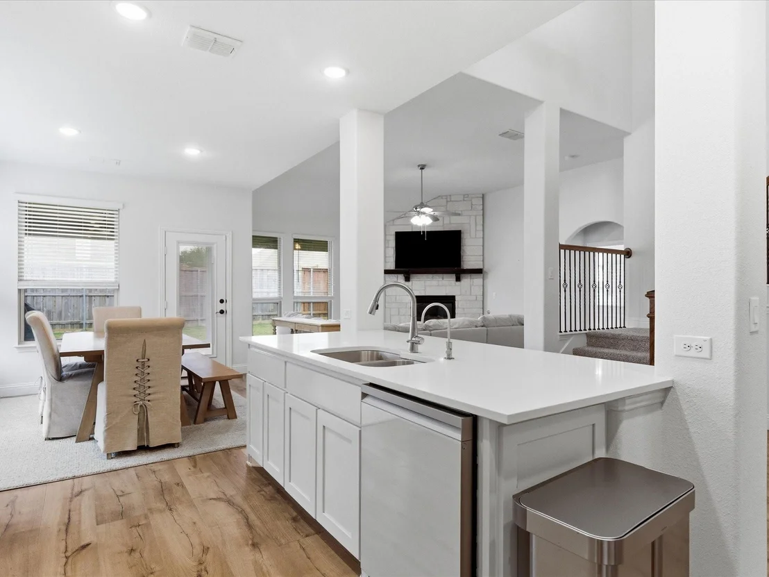 Photo of 351 Bluewood Drive