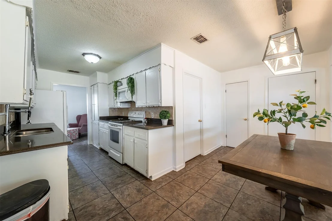 Photo of 4358 E County Road 367