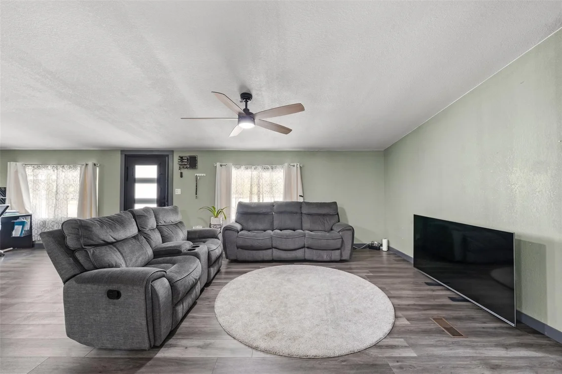 Photo of 6520 Golinda Drive