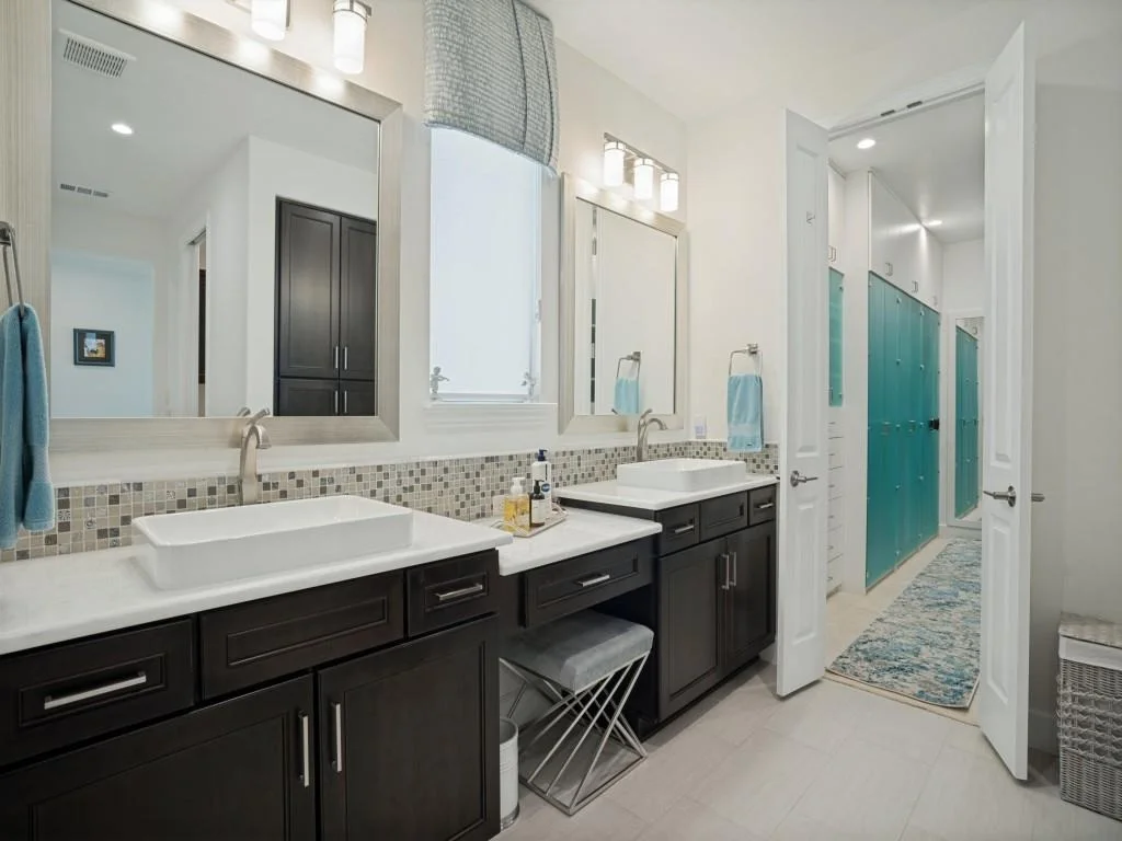 Photo of 8117 Cocobolo Drive