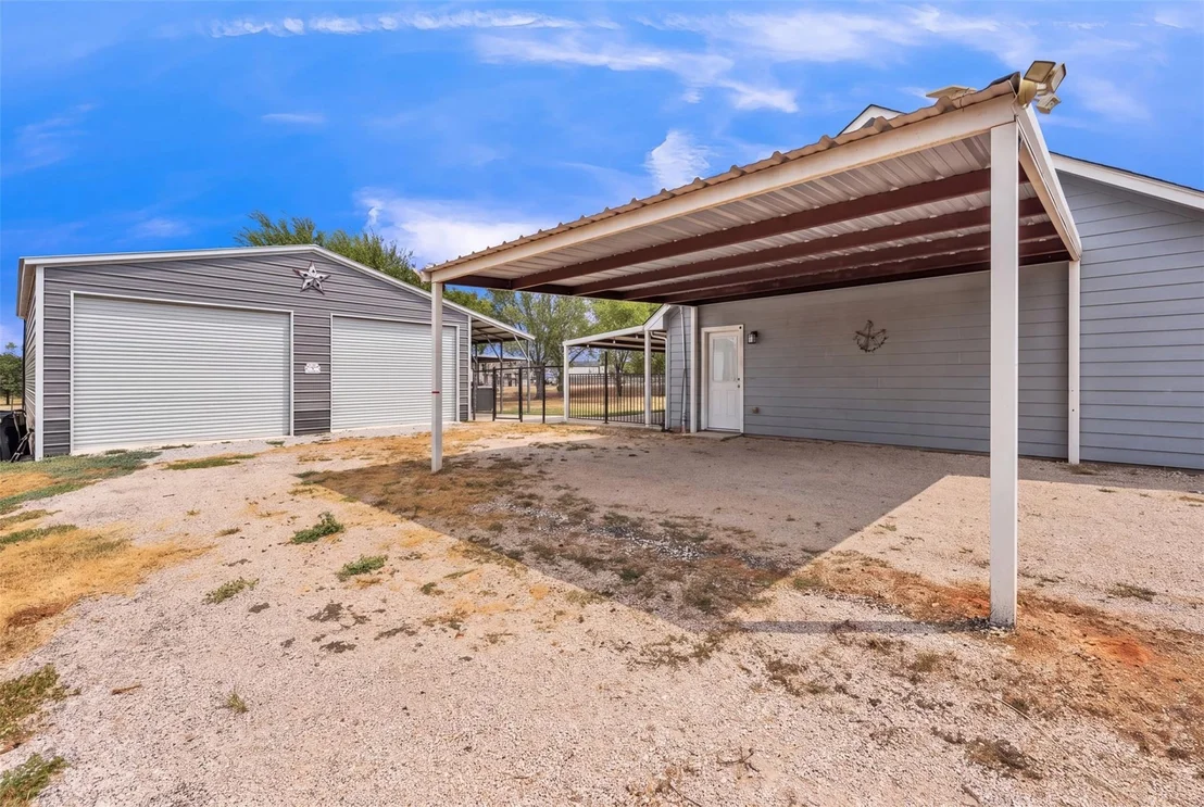 Photo of 909 Erwin Road