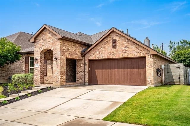 Photo of 241 Lilypad Bend