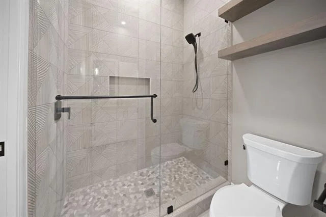 Photo of 7640 Forest Estates Cove