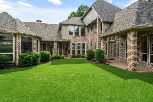 Photo of 906 Glen Rose Drive