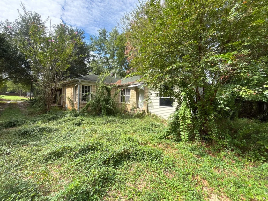 Photo of 212 Sunset Avenue