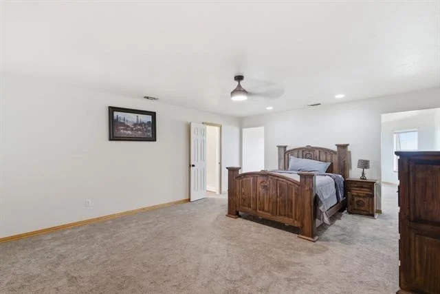 Photo of 301 Rhoades Lane