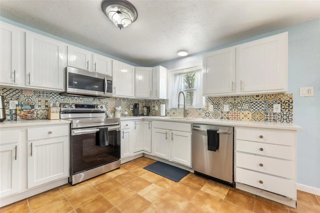 Photo of 9910A Archer Lane