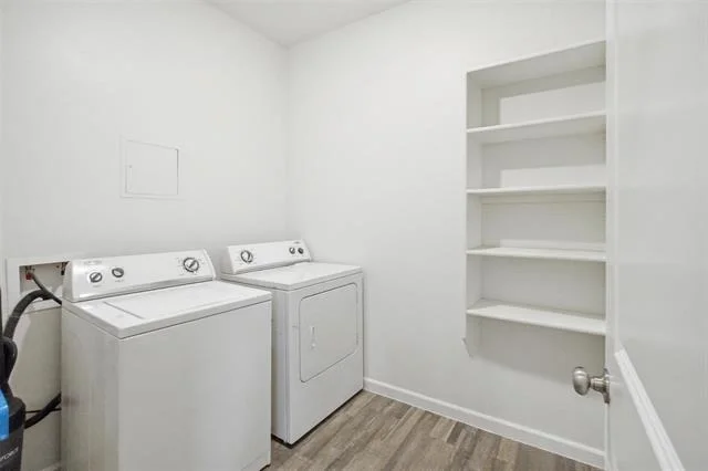 Photo of 901 E 3rd Street