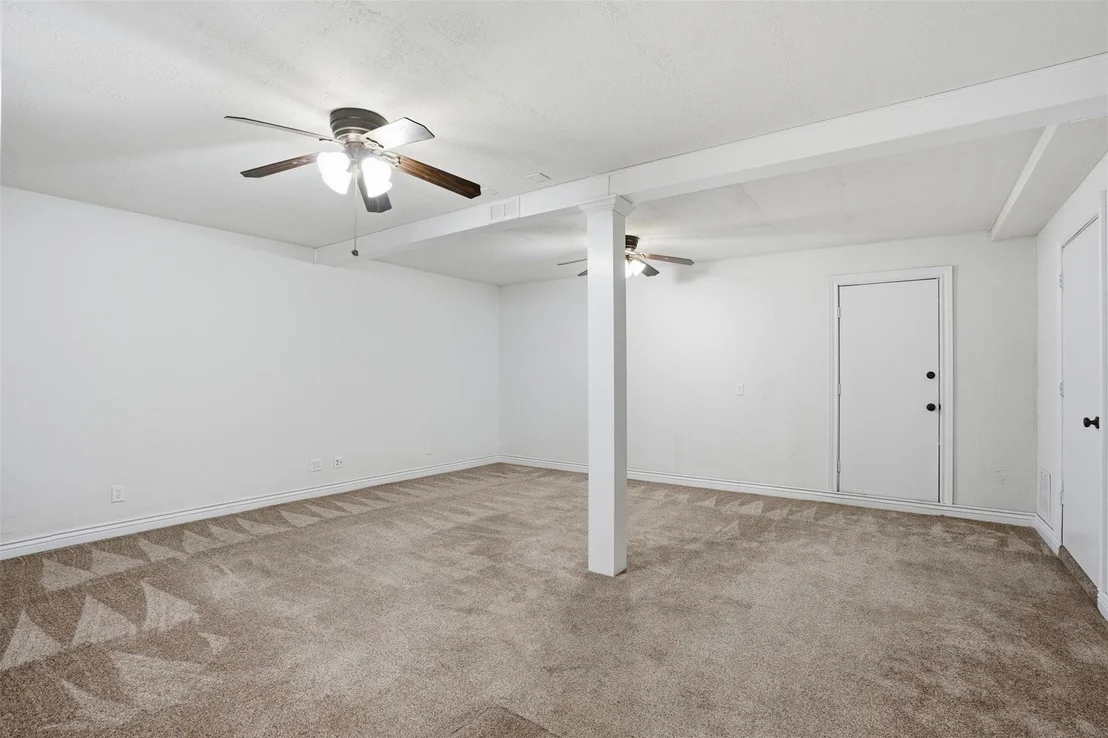 Photo of 6021 Dusty Road