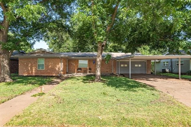 Photo of 1638 Glendale Drive