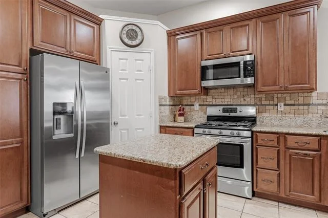 Photo of 741 Whitman Drive