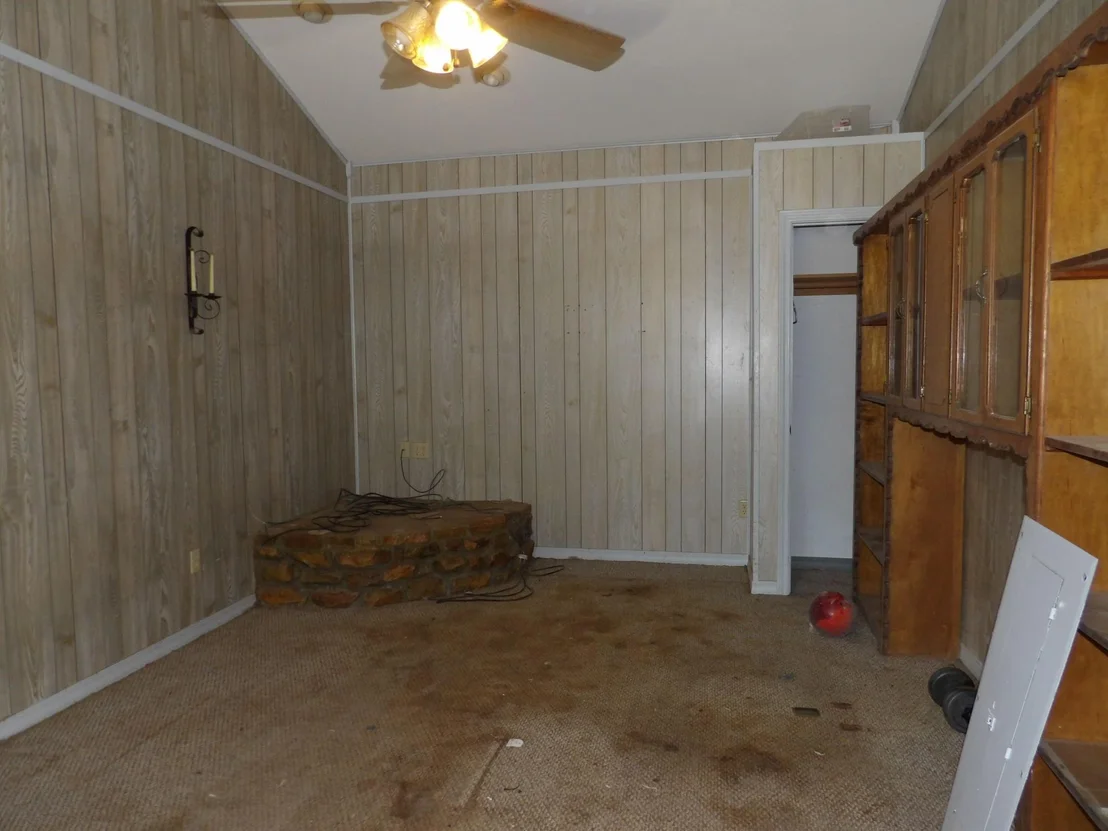 Photo of 402 Keith Street