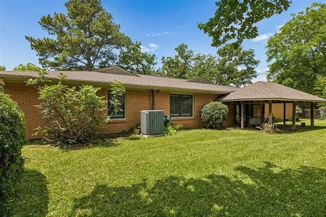 Photo of 1637 Hendrix Drive