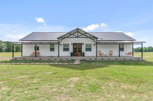 Photo of 15703 County Road 2854