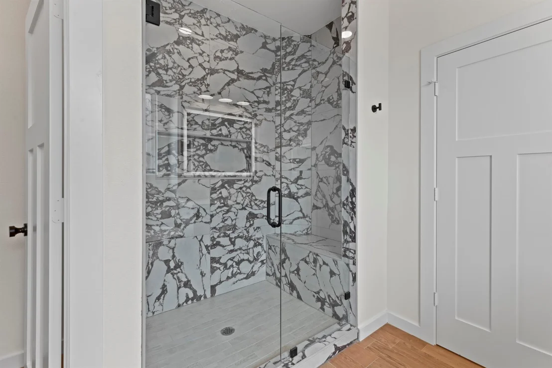 Photo of 16417 Clearview Drive