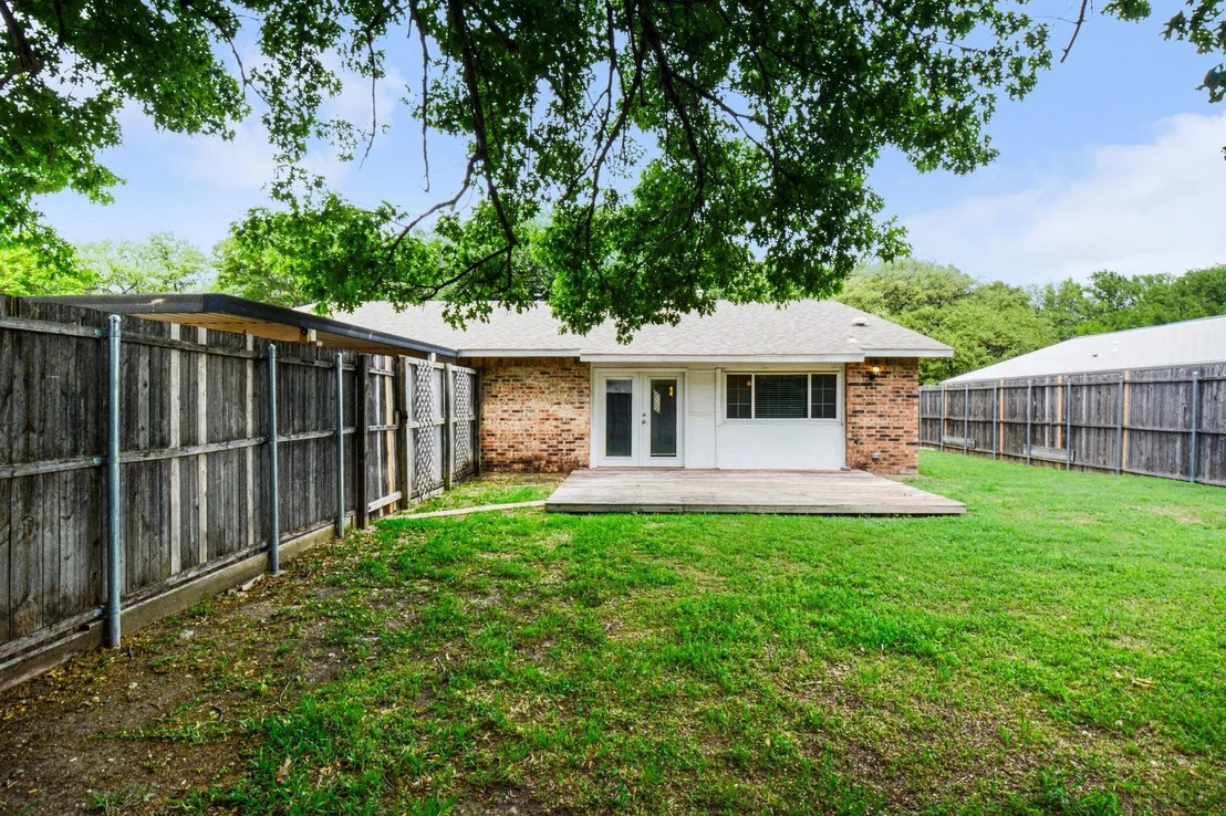 Photo of 1408 Vanderbilt Drive
