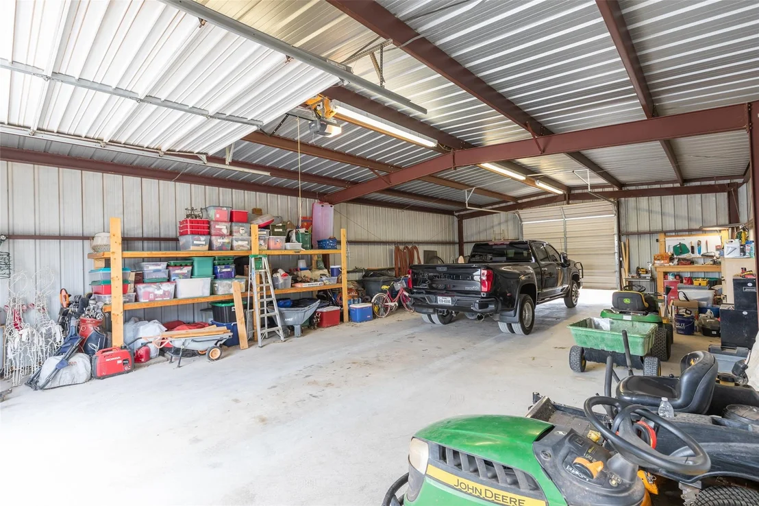 Photo of 582 Clark Road
