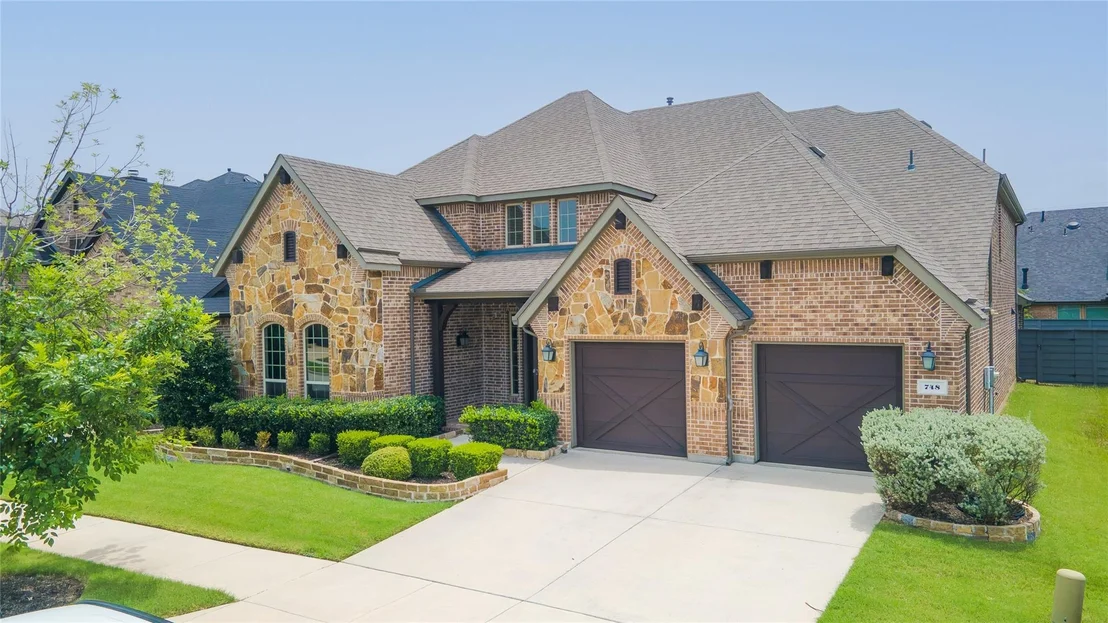 Photo of 748 Sandbox Drive