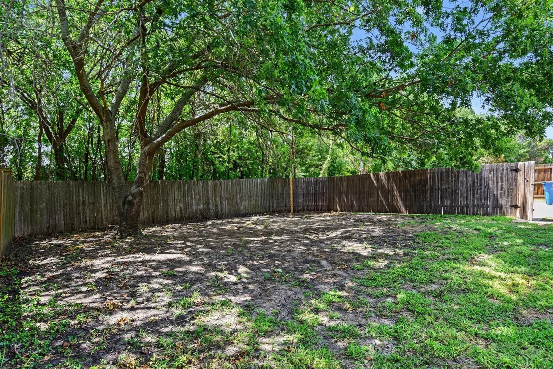 Photo of 8306 Navigation Drive
