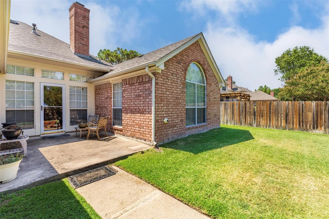 Photo of 5116 Dewdrop Lane
