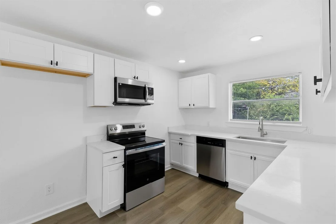 Photo of 3835 Lovingood Drive