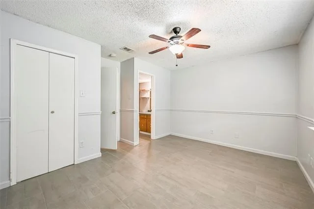 Photo of 1417 Caplin Drive