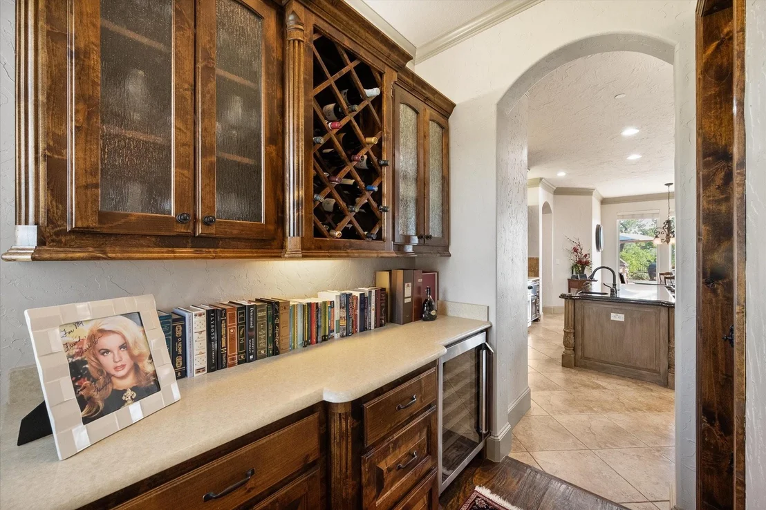 Photo of 103 Oak Grove Lane