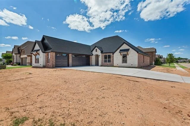 Photo of 1041 Mickelson Drive