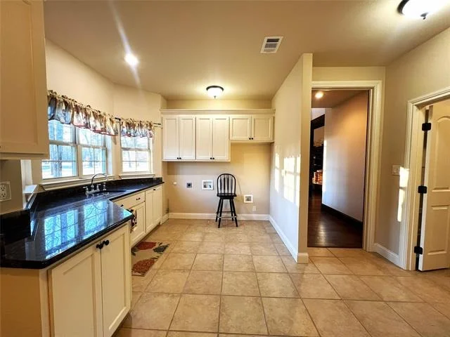 Photo of 501 Private Road 5980