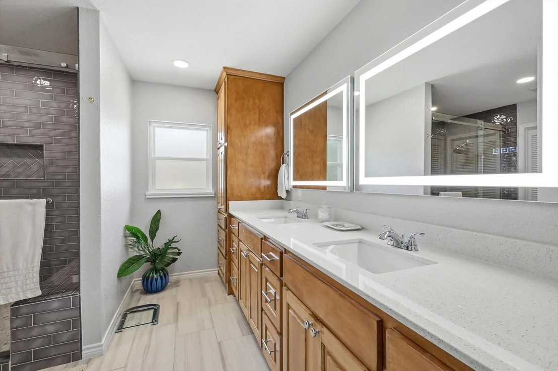 Photo of 625 Bellah Drive
