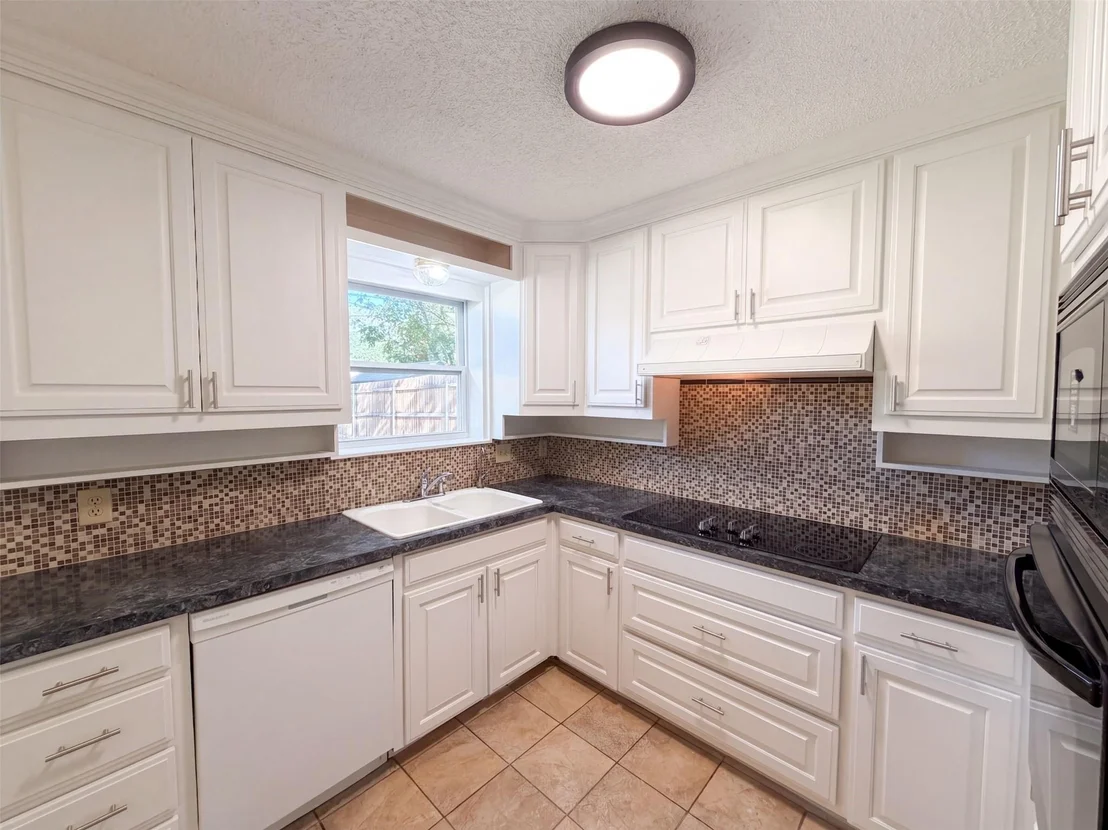 Photo of 2209 Mountainview Drive