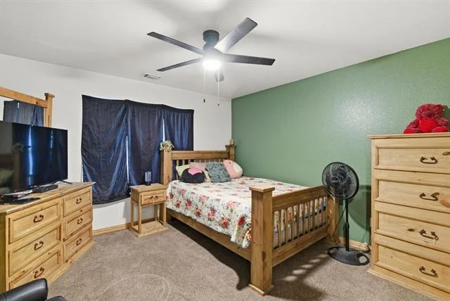 Photo of 301 Rhoades Lane