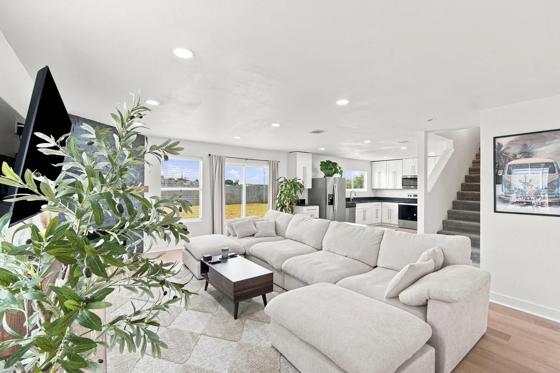Photo of 202 Cheyenne Drive