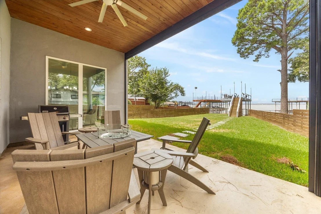 Photo of 130 Harbor Drive