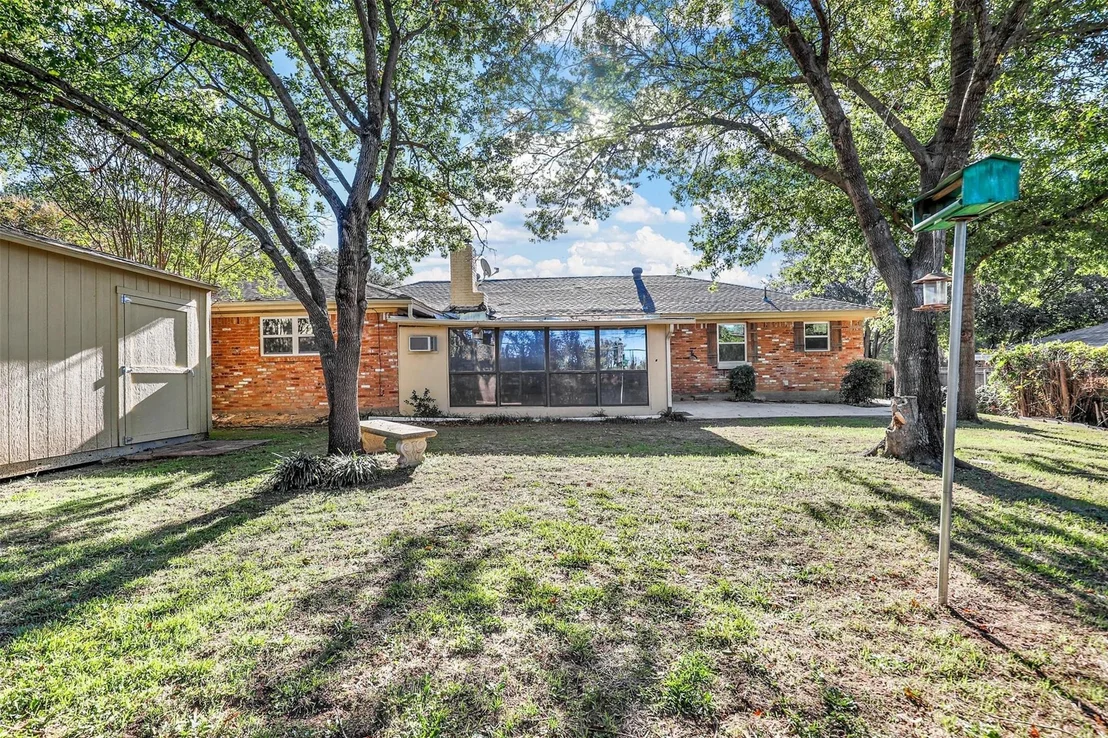 Photo of 6016 Winifred Drive