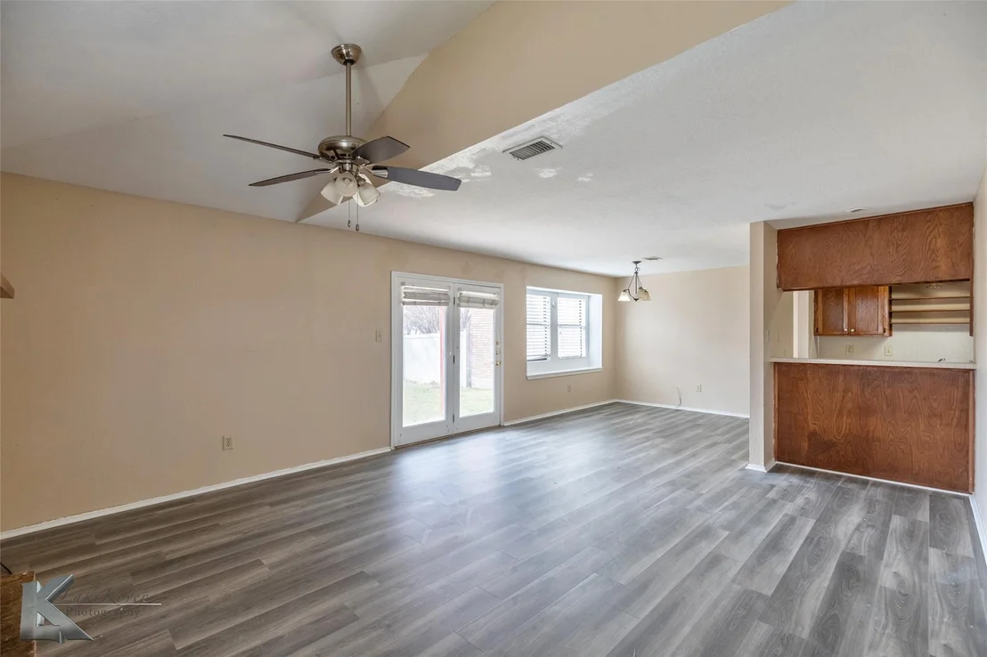 Photo of 3065 Button Willow Avenue