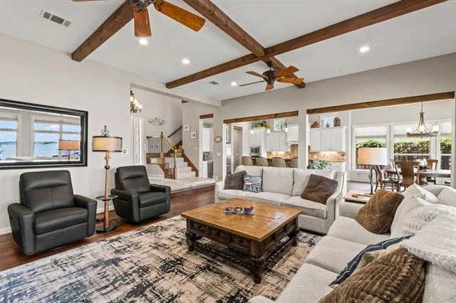 Photo of 229 N Beverly Drive