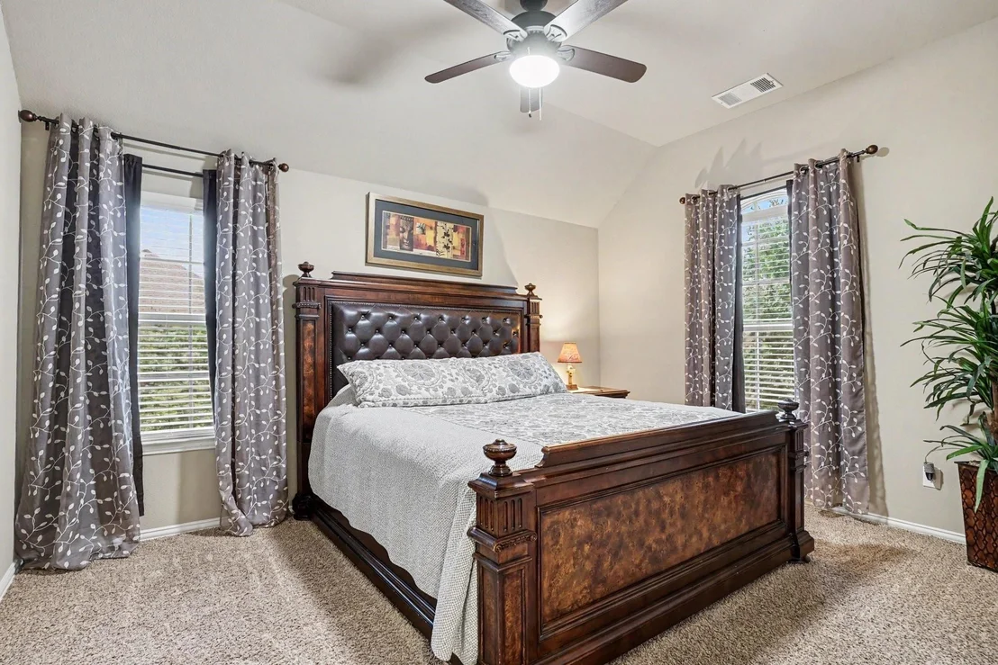 Photo of 458 Whitewing Lane