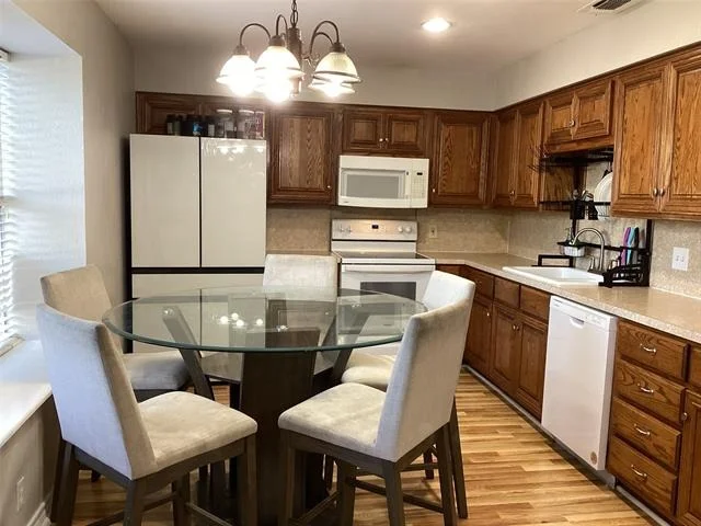 Photo of 5915 Willow Branch Drive
