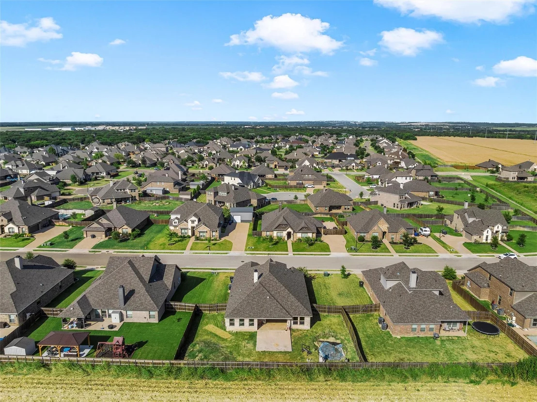 Photo of 336 Oak Meadow Trail