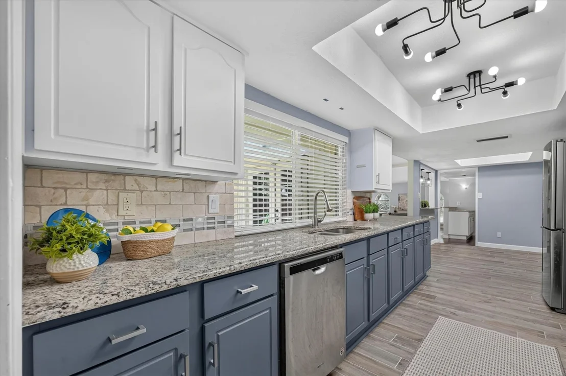 Photo of 2021 Emory Oak Drive