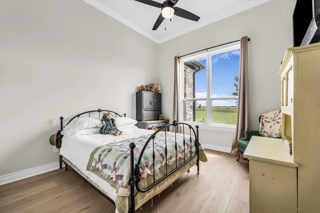 Photo of 2724 Southwinds Drive