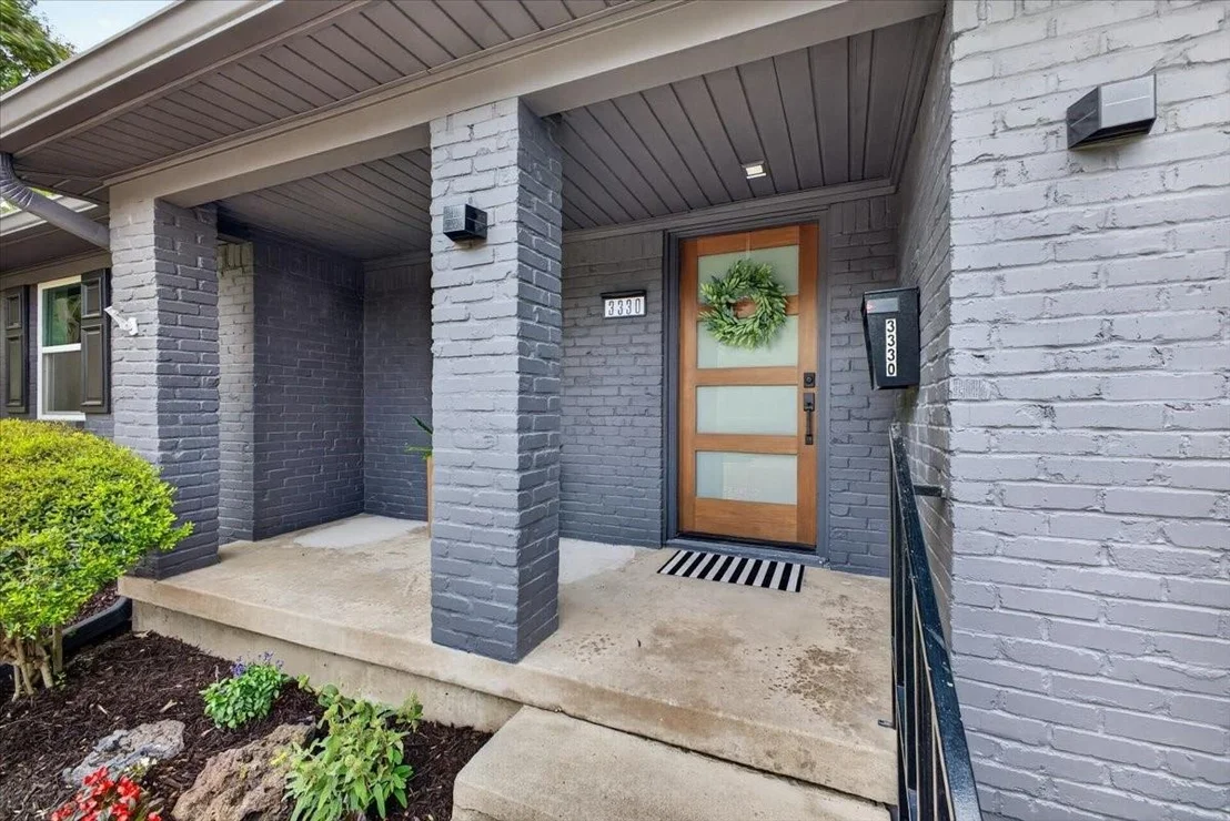 Photo of 3330 Sharpview Lane
