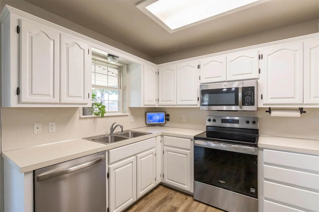 Photo of 1009 Parsons Road