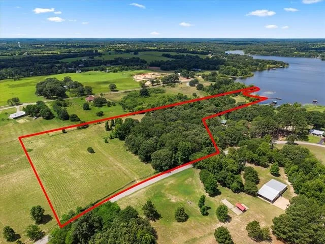 Photo of 2440 County Road 1570