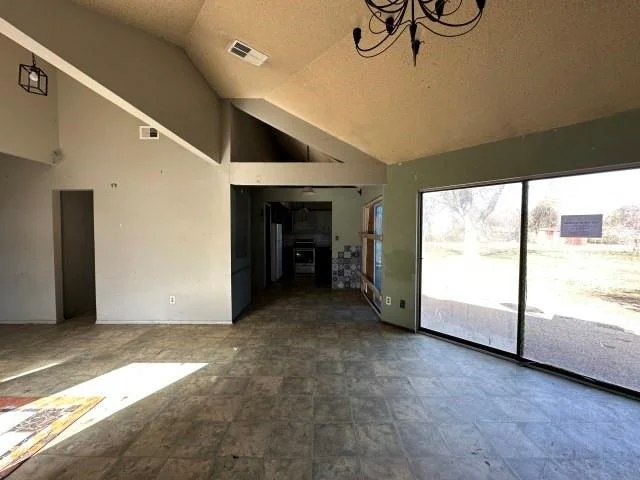 Photo of 548 Spring River Drive