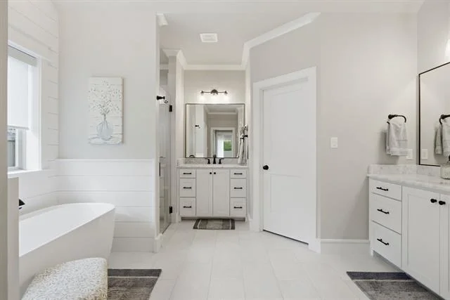Photo of 416 Deer Point Cove