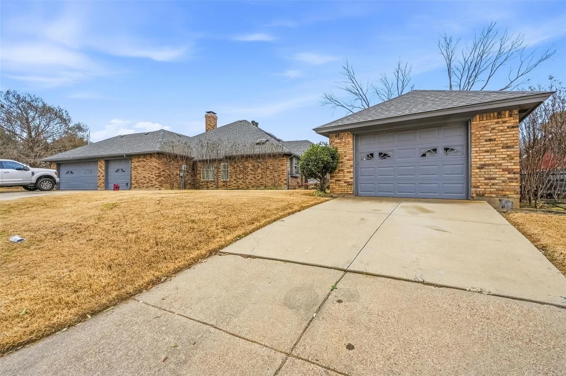 Photo of 1415 Spyglass Drive