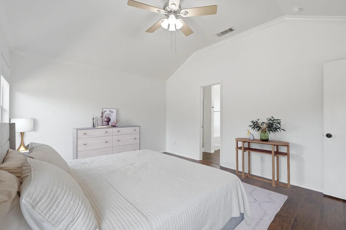 Photo of 412 Harvard Drive